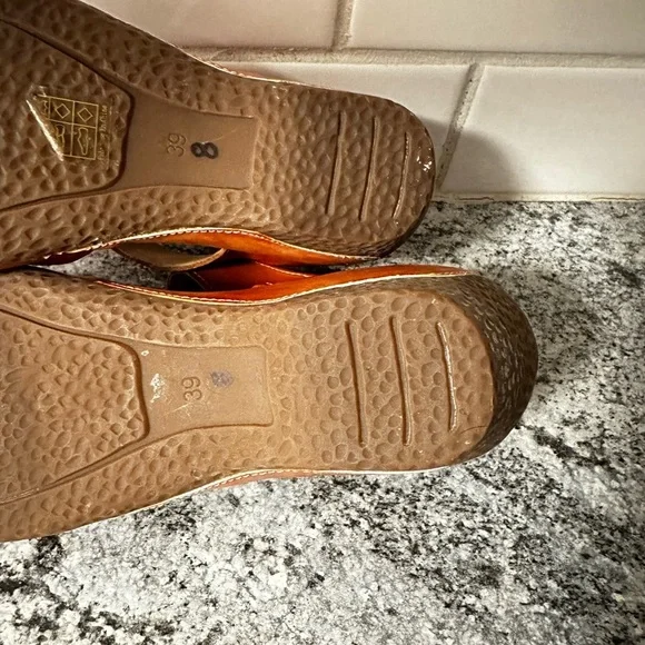 L’ARTISTE 39 Gloss Pansy leather velcro ankle strap comfort minimalist Mary Jane - Picture 9 of 10